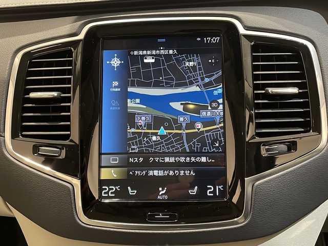 ボルボ ＸＣ９０ B6 AWD インスクリプション 新潟県 2021(令3)年 3.1万km クリスタルホワイトP チルトアップ機構付電動パノラマ・ガラス・サンルーフ　/ステアリングホイール・ヒーター/ヘッドアップディスプレイ/クリスタルノブ/LKA（レーン・キーピング・エイド）/DAC（ドライバー・アラート・コントロール）/パイロット・アシスト（車線維持支援機能）/全車速追従機能付ACC（アダプティブ・クルーズ・コントロール/フル・アクティブ・ハイビーム（LEDヘッドライト）/360°ビューカメラ/シートベンチレーション（前席）/パワーシート（全席）/シートヒーター（全席）/ワイヤレススマートフォンチャージ/アンビエントライト/HDDナビゲーションシステム/・Bluetooth/TV/FM/AM/パワーテールゲート