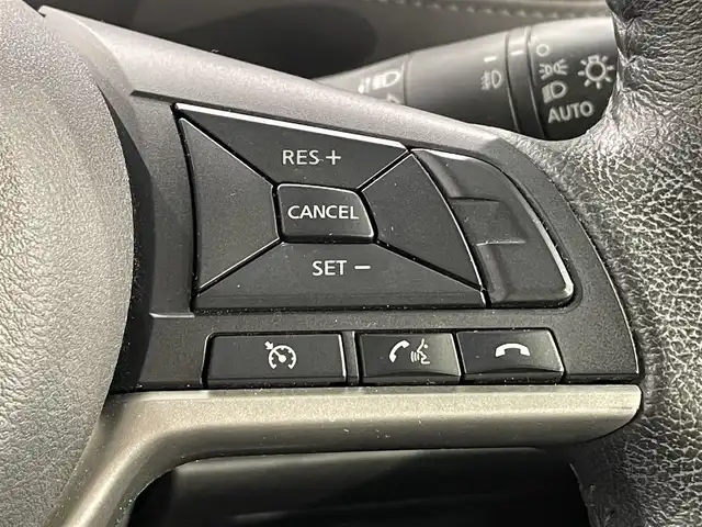 日産 セレナ e－パワー ハイウェイスター V 愛知県 2020(令2)年 9万km ダイヤモンドブラック 純正10インチナビ/衝突軽減ブレーキ/両側電動スライドドア/アラウンドビューモニター/ビルトインETC/LEDヘッドライト/クルーズコントロール/ドライブレコーダー/ブラインドスポットモニター/フルセグTV/Bluetooth/コーナーセンサー/レーンキープアシスト/プッシュスタート/スマートキー/スペアキー/CD/DVD再生/ミュージックサーバー/純正フロアマット/純正アルミホイール/オートライト/禁煙車/後期モデル/ウィンカーミラー/電動格納ミラー/フォグランプ/Wエアコン/横滑り防止装置/ステアリングリモコン