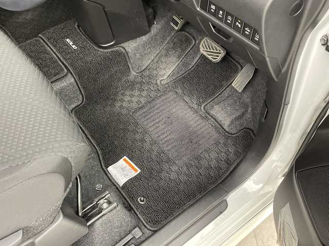 スズキ ソリオ バンディット HV MV 群馬県 2019(平31)年 1.7万km ピュアホワイトP 社外８インチナビ　全周囲カメラ　レーダークルーズコントロール　両側パワースライドドア　ＬＥＤ　ハイビームアシスト　シートヒーター　純正１５インチＡＷ　ＨＵＤ　パドルシフト　パドルシフト　ＥＴＣ　禁煙車