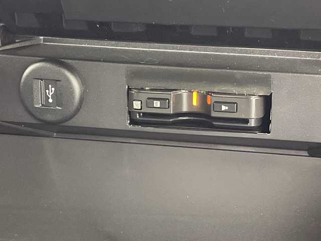 スズキ ソリオ バンディット HV MV 群馬県 2019(平31)年 1.7万km ピュアホワイトP 社外８インチナビ　全周囲カメラ　レーダークルーズコントロール　両側パワースライドドア　ＬＥＤ　ハイビームアシスト　シートヒーター　純正１５インチＡＷ　ＨＵＤ　パドルシフト　パドルシフト　ＥＴＣ　禁煙車