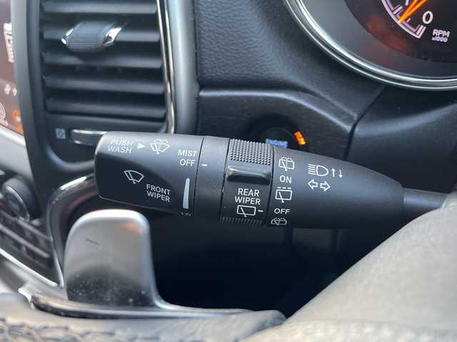 クライスラー・ジープ ジープ グランドチェロキー アップランド 山口県 2018(平30)年 4万km 黒 ４WD/純正HDDナビ/（AM/FM/Bluetooth/USB/ワンセグTV)/ミラーリング/アダプティブクルーズコントロール/バックカメラ/パワーシート（D/N）/パーキングアシスト/純正フロアマット/純正17インチアルミホイール/LEDヘッドライト/アイドリングストップ/スマートキー/ETC