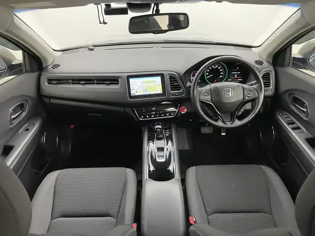 ホンダ ヴェゼル ハイブリッド X ホンダセンシング 岡山県 2020(令2)年 3万km ルーセブラックM ８インチナビ　/レーダークルーズコントロール　/ビルトインＥＴＣ　/ＬＥＤヘッドライト　/バックカメラ　/ドライブレコーダー　前後　/オートハイビーム　/スマートキー　/アイドリングストップ　/ミュージックサーバー　/純正フロアマット/禁煙車/オートブレーキホールド/パドルシフト/踏み間違い防止/フォグライト