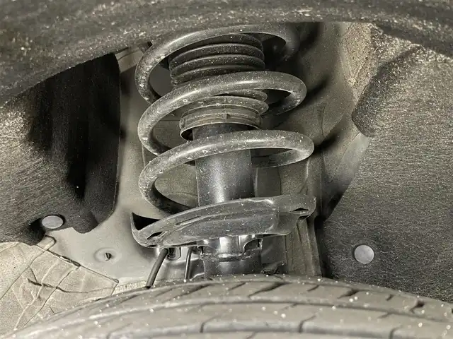 ホンダ ヴェゼル ハイブリッド X ホンダセンシング 岡山県 2020(令2)年 3万km ルーセブラックM ８インチナビ　/レーダークルーズコントロール　/ビルトインＥＴＣ　/ＬＥＤヘッドライト　/バックカメラ　/ドライブレコーダー　前後　/オートハイビーム　/スマートキー　/アイドリングストップ　/ミュージックサーバー　/純正フロアマット/禁煙車/オートブレーキホールド/パドルシフト/踏み間違い防止/フォグライト