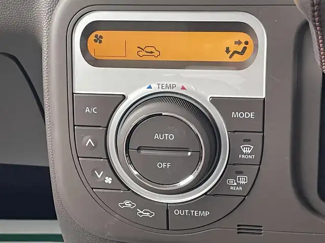 スズキ ラパン ショコラ X 山形県 2014(平26)年 3.7万km シャンパンピンクPM 禁煙車/４ＷＤ/シートヒーター/スマートキー/ＨＩＤヘッドライト/オートエアコン/純正１４インチアルミ/ショコラ専用合皮シート/アイドリングストップ/電動格納ミラー/盗難防止装置/プライバシーガラス/スタッドレス車載