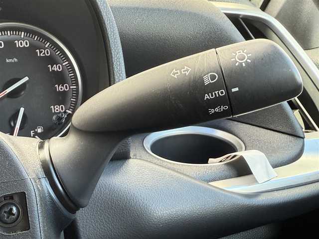 トヨタ ヴォクシー S－G 千葉県 2023(令5)年 2.2万km ホワイトパールクリスタルシャイン 純正10.5インチディスプレイオーディオナビ/フルセグTV/Bluetooth/ビルトインETC2.0/ワンオーナー/バックカメラ/両側パワースライドドア/前後コーナーセンサー/トヨタセーフティセンス/レーダークルーズコントロール/USB/HDMI入力端子/LEDヘッドランプ/フォグランプ/オートライト/オートハイビーム