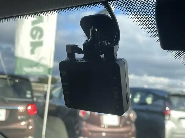 ＢＭＷ Ｘ１ xDrive 18d xライン 宮崎県 2022(令4)年 3.3万km ガンＭ サンルーフ/ワンオーナー/メーカーナビ/AM/FM/BT/TV/【外装カラー】ストームベイ/ハイラインパッケージXライン/コンフォートパッケージ/ETC2.0（ミラー型）/社外ドライブレコーダー/黒レザーシート/運転席助手席パワーシート/運転席助手席シートヒーター/パワーバックドア/LEDヘッドライト/衝突軽減ブレーキ/レーダークルーズコントロール/ウィンカーミラー