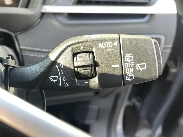ＢＭＷ Ｘ１ xDrive 18d xライン 宮崎県 2022(令4)年 3.3万km ガンＭ サンルーフ/ワンオーナー/メーカーナビ/AM/FM/BT/TV/【外装カラー】ストームベイ/ハイラインパッケージXライン/コンフォートパッケージ/ETC2.0（ミラー型）/社外ドライブレコーダー/黒レザーシート/運転席助手席パワーシート/運転席助手席シートヒーター/パワーバックドア/LEDヘッドライト/衝突軽減ブレーキ/レーダークルーズコントロール/ウィンカーミラー
