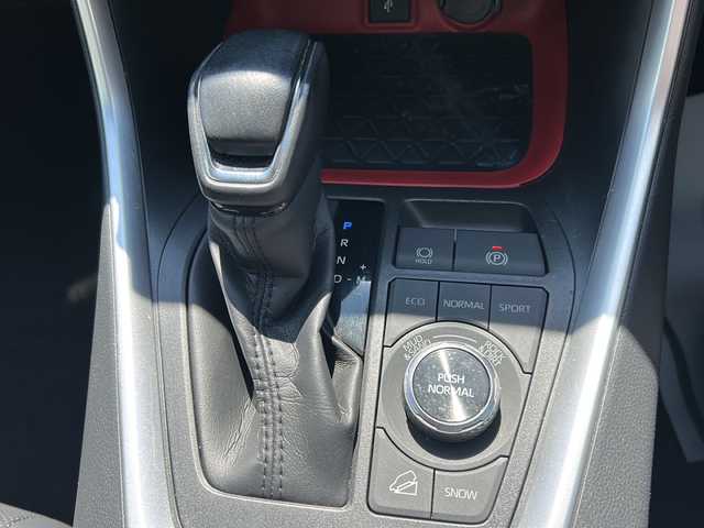 トヨタ ＲＡＶ４ アドベンチャー オフロードPKG 石川県 2021(令3)年 4.8万km グレーメタリック 禁煙車/純正ディスプレイオーディオナビ/バックカメラ　/黒合皮　/シートヒーター　/エアシート　/ステアリングヒーター　/ＥＴＣ　/前後ドライブレコーダー/セーフティセンス　/衝突軽減システム/レーダークルーズコントロール　/ＢＳＭ　/コーナーセンサー/ルーフレール　/ＬＥＤヘッドライト　/フォグランプ/オートハイビーム　