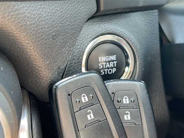 トヨタ ＲＡＶ４ アドベンチャー オフロードPKG 石川県 2021(令3)年 4.8万km グレーメタリック 禁煙車/純正ディスプレイオーディオナビ/バックカメラ　/黒合皮　/シートヒーター　/エアシート　/ステアリングヒーター　/ＥＴＣ　/前後ドライブレコーダー/セーフティセンス　/衝突軽減システム/レーダークルーズコントロール　/ＢＳＭ　/コーナーセンサー/ルーフレール　/ＬＥＤヘッドライト　/フォグランプ/オートハイビーム　