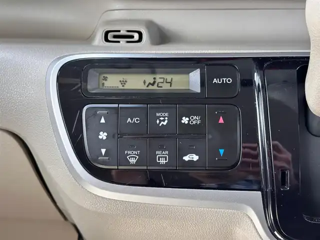 ホンダ Ｎ ＢＯＸ G Lパッケージ 宮城県 2014(平26)年 7.5万km イノセントブルーメタリック 助手席側パワースライド/社外ルームミラー型前後ドラレコ/純正14インチアルミホイール/CDチューナー/AM/FM/USB/AUX/純正フロアマット/サイドバイザー/スマートキー/プッシュエンジンスタート/電動格納ドアミラー/オートエアコン