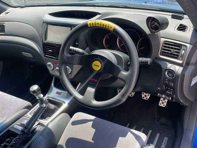 スバル インプレッサ ＷＲＸ STi 広島県 2007(平19)年 13万km WRブルーマイカ /登録時走行距離/　　　　　　　129784キロ/ターボ/4WD/社外ナビ/地デジ/レカロハーフレザーシート/スペアキー×１/ETC/新車時整備手帳/　　【保証書】/取扱説明書/