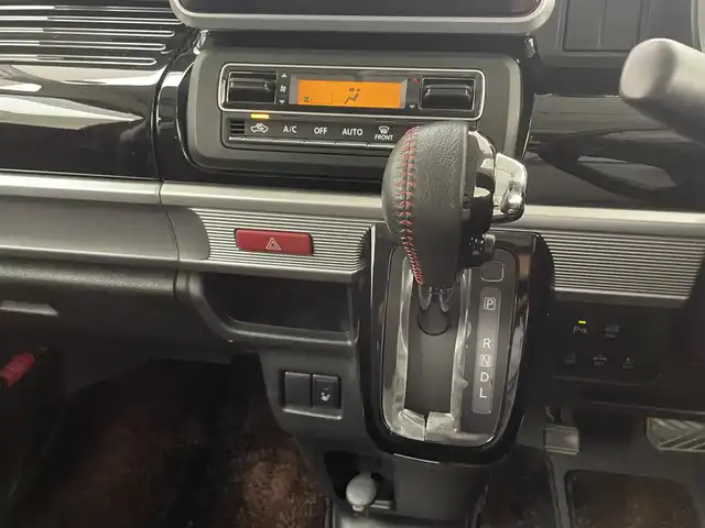 スズキ スペーシア カスタム HYBRID XS 兵庫県 2018(平30)年 5.8万km フェニックスレッドパール 社外SDナビ/（CD/DVD/SD/Bluetooth/フルセグTV）/・CN-5310D/バックカメラ/クリアランスソナー/LKA/横滑り防止装置/盗難防止装置/後方コーナーセンサー/プリクラッシュセーフティー/両側パワースライドドア/ハーフレザーシート/D席シートヒーター/ビルトインETC/LEDヘッドライト/LEDフォグランプ/オートライト/サーキュレーター/純正15インチアルミホイール/純正フロアマット/ドアバイザー/スマートキー/スペアキー1本/アイドリングストップ/ベンチシート
