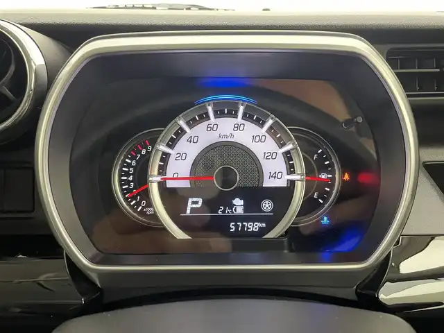 スズキ スペーシア カスタム HYBRID XS 兵庫県 2018(平30)年 5.8万km フェニックスレッドパール 社外SDナビ/（CD/DVD/SD/Bluetooth/フルセグTV）/・CN-5310D/バックカメラ/クリアランスソナー/LKA/横滑り防止装置/盗難防止装置/後方コーナーセンサー/プリクラッシュセーフティー/両側パワースライドドア/ハーフレザーシート/D席シートヒーター/ビルトインETC/LEDヘッドライト/LEDフォグランプ/オートライト/サーキュレーター/純正15インチアルミホイール/純正フロアマット/ドアバイザー/スマートキー/スペアキー1本/アイドリングストップ/ベンチシート