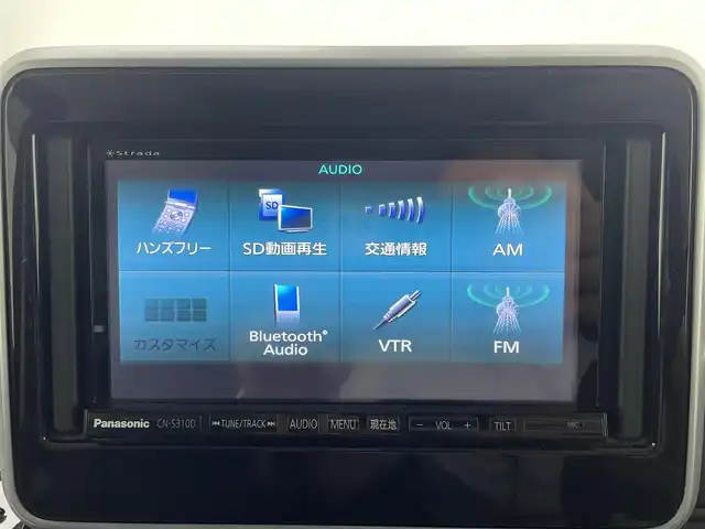 スズキ スペーシア カスタム HYBRID XS 兵庫県 2018(平30)年 5.8万km フェニックスレッドパール 社外SDナビ/（CD/DVD/SD/Bluetooth/フルセグTV）/・CN-5310D/バックカメラ/クリアランスソナー/LKA/横滑り防止装置/盗難防止装置/後方コーナーセンサー/プリクラッシュセーフティー/両側パワースライドドア/ハーフレザーシート/D席シートヒーター/ビルトインETC/LEDヘッドライト/LEDフォグランプ/オートライト/サーキュレーター/純正15インチアルミホイール/純正フロアマット/ドアバイザー/スマートキー/スペアキー1本/アイドリングストップ/ベンチシート