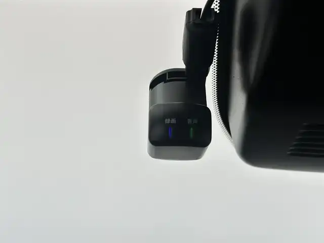 日産 オーラ ニスモ 愛知県 2021(令3)年 2.2万km スーパーブラック 純正9インチナビ/ワンオーナー/全方位カメラ/ステアリングリモコン/革巻きステアリング/セーフティーシールド/ハーフレザー/ドライブレコーダー/フルセグTV　/テレビキャンセラー/デジタルインナーミラー/ETC装備/オートホールド/オートライト/オートマチックハイビーム
