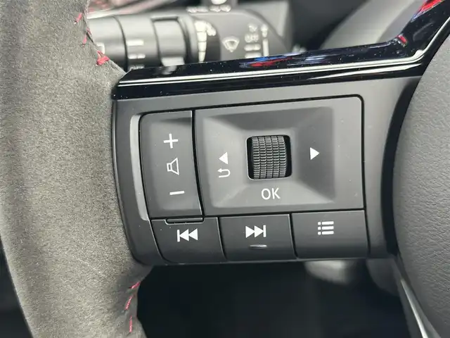日産 オーラ ニスモ 愛知県 2021(令3)年 2.2万km スーパーブラック 純正9インチナビ/ワンオーナー/全方位カメラ/ステアリングリモコン/革巻きステアリング/セーフティーシールド/ハーフレザー/ドライブレコーダー/フルセグTV　/テレビキャンセラー/デジタルインナーミラー/ETC装備/オートホールド/オートライト/オートマチックハイビーム