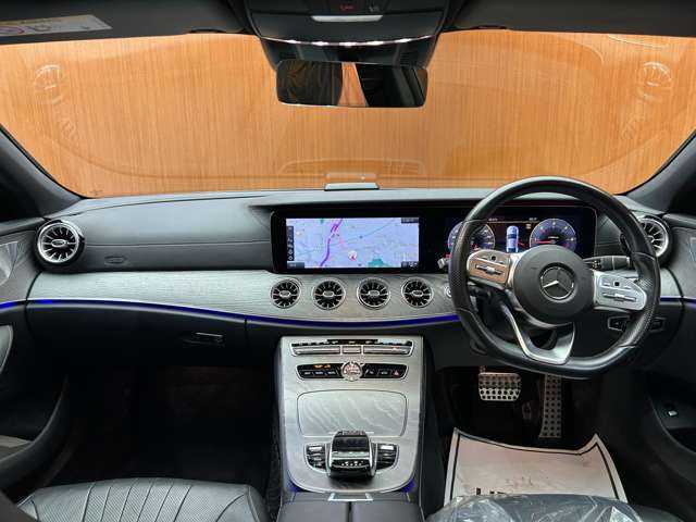 メルセデス・ベンツ ＣＬＳ２２０ｄ スポーツ エクスクルーシブPKG 千葉県 2020(令2)年 6.3万km 白 サンルーフ　/純正ナビ　/３６０°カメラ　/ＡＣＣ　/ＨＵＤ　/黒革　/シートヒーター　/ベンチレーター　/ＬＥＤヘッドライト　/ハイビームアシスト　/電動リアゲート　/エアサス　/Ｂｕｒｍｅｓｔｅｒ音響