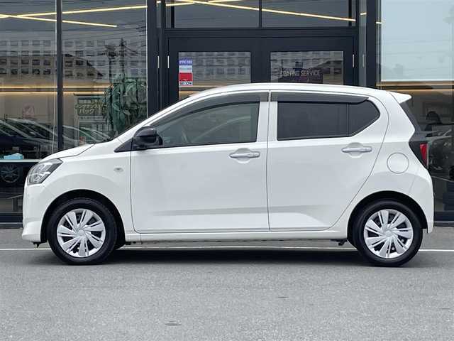 ダイハツ ミラ イース X SAⅢ 茨城県 2020(令2)年 4.3万km ホワイト KENWOODオーディオ/【AM・FM・CD・USB】/前方ドラレコ/前後コーナーセンサー/アイドリングストップ/オートハイビーム/LEDライト/横滑り防止装置/レーンキープアシスト/衝突被害軽減システム/電格ミラー/ドアバイザー/純正ホイールカバー/ヘッドライトレベライザー
