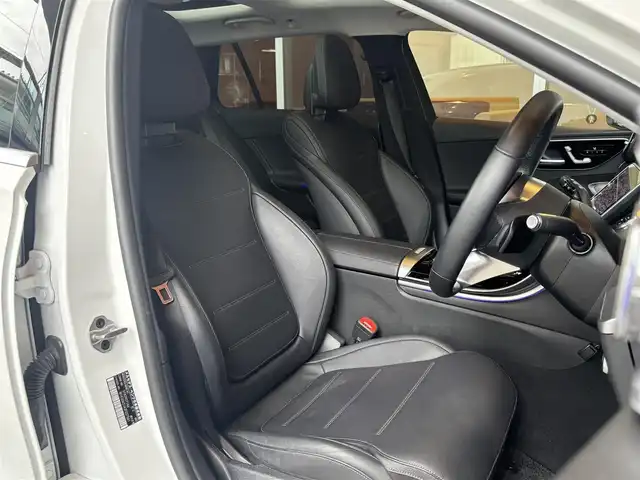 メルセデス・ベンツ Ｃ２２０ｄ 4マチック オールテレイン 宮城県 2022(令4)年 2.2万km 白 純正ナビ/AppleCarPlay/Bluetooth機能/ESP/DSR/レーンキープアシスト/パークトロニック/電動パーキングアシスト/アクティブステアリングアシスト/全周囲カメラ/ヘッドアップディスプレイ/メモリ機能付きパワーシート/シートヒーター/シートキネティック/パノラミックサンルーフ/アンビエントライト/ドラレコ（前後）/置くだけ充電/USB