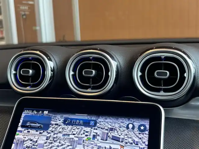 メルセデス・ベンツ Ｃ２２０ｄ 4マチック オールテレイン 宮城県 2022(令4)年 2.2万km 白 純正ナビ/AppleCarPlay/Bluetooth機能/ESP/DSR/レーンキープアシスト/パークトロニック/電動パーキングアシスト/アクティブステアリングアシスト/全周囲カメラ/ヘッドアップディスプレイ/メモリ機能付きパワーシート/シートヒーター/シートキネティック/パノラミックサンルーフ/アンビエントライト/ドラレコ（前後）/置くだけ充電/USB