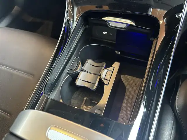 メルセデス・ベンツ Ｃ２２０ｄ 4マチック オールテレイン 宮城県 2022(令4)年 2.2万km 白 純正ナビ/AppleCarPlay/Bluetooth機能/ESP/DSR/レーンキープアシスト/パークトロニック/電動パーキングアシスト/アクティブステアリングアシスト/全周囲カメラ/ヘッドアップディスプレイ/メモリ機能付きパワーシート/シートヒーター/シートキネティック/パノラミックサンルーフ/アンビエントライト/ドラレコ（前後）/置くだけ充電/USB