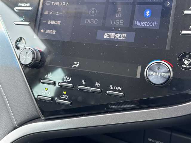 トヨタ カムリ WS 大分県 2020(令2)年 2.2万km スティールブロンドM ・純正オーディオ(CD.DVD.BT.SD.USB.Miracast)/・バックカメラ/・フルセグテレビ/・プリクラッシュセーフティ/・レーダークルコン/・コーナーセンサー/・ETC/・パドルシフト/・オートハイビーム/・ステアリングリモコン/・運転席パワーシート/・ブレーキホールド