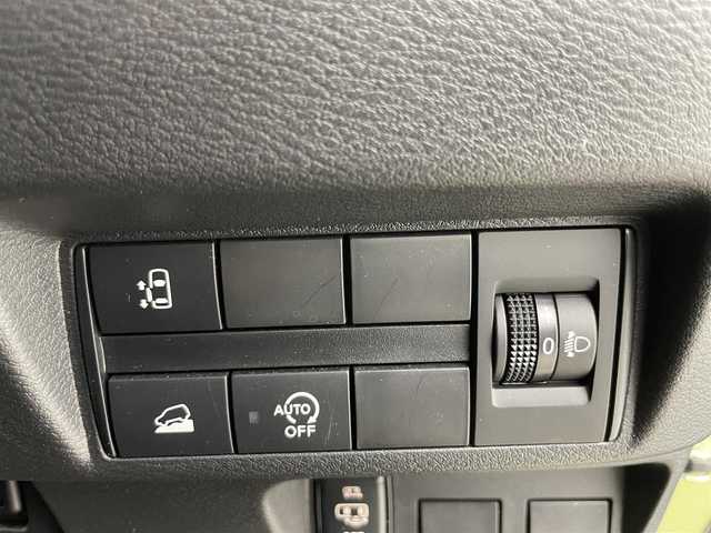 三菱 ｅＫクロススペース G 富山県 2020(令2)年 3.2万km オリーブグリーン 4WD/ワンオーナー/純正ナビ(AM/FM/CD/DVD/BT)/全方位カメラ(フロント、バック、サイド)/フルセグTV/レーダークルーズコントロール/衝突軽減装置/電子パーキングブレーキ/オートブレーキホールド/前後コーナーセンサー/片側パワースライドドア/前方ドライブレコーダー/デジタルインナー/純正AW付サマータイヤ車載/ダウンヒルアシストコントロール/ETC/社外AW/純正フロアマット/アイドリングストップ/オートライト/取扱説明書/保証証