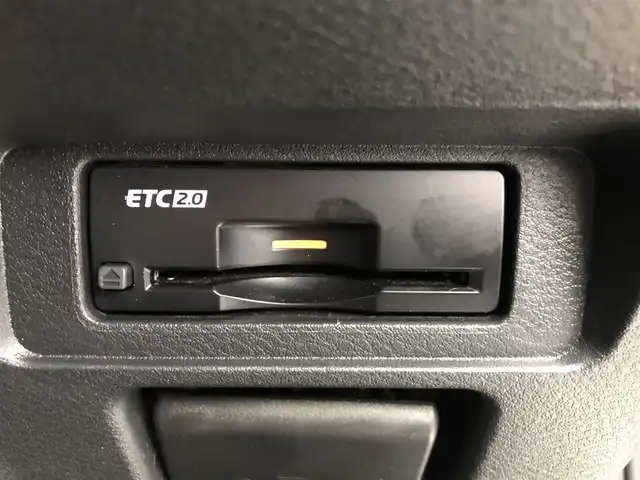 日産 ノート X 愛知県 2021(令3)年 2.9万km ピュアホワイトパール ・日産コネクトナビ（9インチ）/・BLUETOOTH/USB/・BUSOUフルエアロ/・インテリジェントルームミラー/・インテリジェントアラウンドビューモニター/・ブラインドスポットモニター/・エマージェンシーブレーキ/・オートハイビーム/・フロアマット/・電動パーキングブレーキ/・ビルトインETC2.0/・シートリフター/・スマートキー/・LEDライト