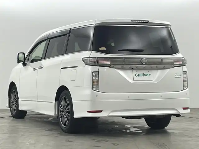 日産 エルグランド 250HWS S アーバンクロム 福島県 2024(令6)年 1.3万km ピュアホワイトパール インテリジェントエマージェンシーブレーキ/・前後コーナーセンサー/プロパイロット/・追従式クルーズコントロール/・車線維持/・ブラインドスポットモニタリング/フリップダウンモニター/純正大画面ナビ/・型番なし/・AM/FM/CD/DVD/BT/HDMI/フルセグTV/・全方位/フロント/バック/サイドカメラ/・ETC/・前後ドライブレコーダー/両側パワースライドドア/ハーフレザーシート/・オットマン/プッシュスタート/・スマートキー/LEDヘッドライト/・オートライト/・オートハイビーム/純正エアロ/・フロント/サイド/リア/純正フロアマット