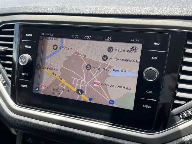 フォルクスワーゲン ＶＷ Ｔ－ロック TSI スタイル デザインPKG 香川県 2021(令3)年 3.2万km 白Ⅱ ワンオーナー/アップルカープレイ/アンドロイドオート/【Bluetooth】/バックカメラ/USB/電動リアゲート/レーンキープアシスト/衝突被害軽減システム/純正ビルトインETC2.0/純正前後ドライブレコーダー/純正17インチアルミ/ルーフレール/BSM/24年製サマータイヤ