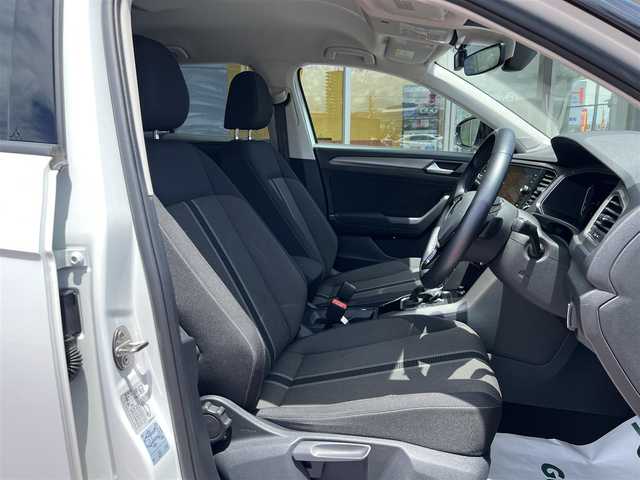 フォルクスワーゲン ＶＷ Ｔ－ロック TSI スタイル デザインPKG 香川県 2021(令3)年 3.2万km 白Ⅱ ワンオーナー/アップルカープレイ/アンドロイドオート/【Bluetooth】/バックカメラ/USB/電動リアゲート/レーンキープアシスト/衝突被害軽減システム/純正ビルトインETC2.0/純正前後ドライブレコーダー/純正17インチアルミ/ルーフレール/BSM/24年製サマータイヤ