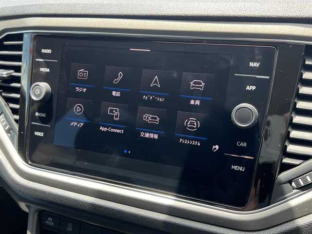 フォルクスワーゲン ＶＷ Ｔ－ロック TSI スタイル デザインPKG 香川県 2021(令3)年 3.2万km 白Ⅱ ワンオーナー/アップルカープレイ/アンドロイドオート/【Bluetooth】/バックカメラ/USB/電動リアゲート/レーンキープアシスト/衝突被害軽減システム/純正ビルトインETC2.0/純正前後ドライブレコーダー/純正17インチアルミ/ルーフレール/BSM/24年製サマータイヤ