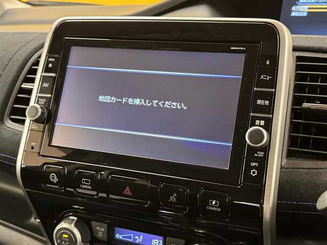 日産 セレナ e-パワー オーテック セーフティPKG 山形県 2018(平30)年 8.6万km ダイヤモンドブラック エマージェンシーブレーキ/純正9インチSDナビ/　　CD/DVD/BT/フルセグ/MSV/USB/iPod/AUX/　　AppleCarPlay/AudroidAuto/アラウンドビューモニター/両側パワースライドドア（ハンズフリー機能付き）/クルーズコントロール/LEDオートライト/前席シートヒーター/純正15インチAW/コーナーセンサー/ドライブレコーダー/レーンアシスト/ステアリングヒーター/ステアリングスイッチ/横滑り防止装置/サイド・カーテンエアバッグ/スマートキー/ビルトインETC