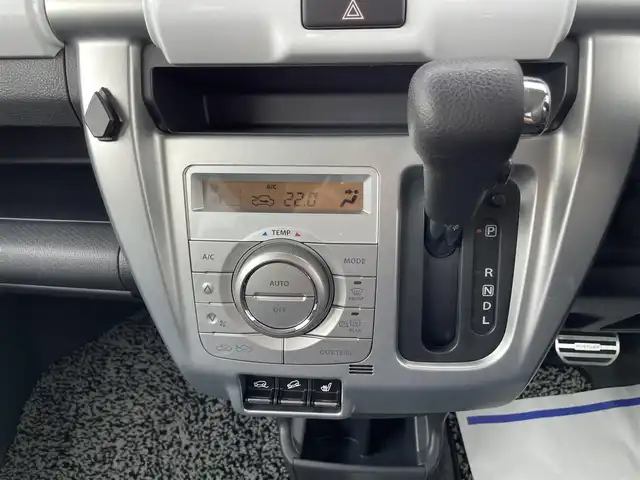 スズキ ハスラー X ターボ 岩手県 2014(平26)年 11.5万km パールホワイト/ブラック2トーンルーフ (株)IDOMが運営する【じしゃロン盛岡店】の自社ローン専用車両になりますこちらは現金またはオートローンご利用時の価格です。自社ローンご希望の方は別途その旨お申付け下さい/衝突軽減システム/社外ナビ/CD/DVD/フルセグ/Bluetooth/SD/プッシュスタート /スマートキー/スペアキー/HIDヘッドライト/オートライト/フォグライト /コーナーセンサー/シートヒーター/革巻きステアリング/ETC/バックカメラ /スタッドレスタイヤ積載