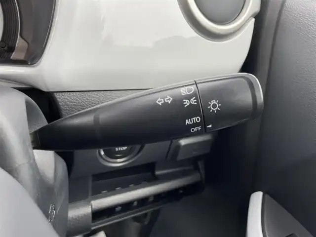 スズキ ハスラー X ターボ 岩手県 2014(平26)年 11.5万km パールホワイト/ブラック2トーンルーフ (株)IDOMが運営する【じしゃロン盛岡店】の自社ローン専用車両になりますこちらは現金またはオートローンご利用時の価格です。自社ローンご希望の方は別途その旨お申付け下さい/衝突軽減システム/社外ナビ/CD/DVD/フルセグ/Bluetooth/SD/プッシュスタート /スマートキー/スペアキー/HIDヘッドライト/オートライト/フォグライト /コーナーセンサー/シートヒーター/革巻きステアリング/ETC/バックカメラ /スタッドレスタイヤ積載