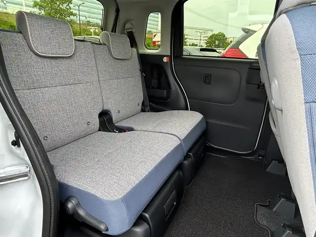 ダイハツ ムーヴ キャンバス ストライプス G 大阪府 2025(令7)年 0.3万km シャイニングホワイトパール/サンドベージュメタリック スマートアシスト/純正ナビ　/   フルセグTV/CD/DVD/Bluetooth/USB　/バックモニター　/クリアランスソナー　/前席シートヒーター　/両側パワースライドドア　/アイドリングストップ/オートマチックハイビーム/純正14インチアルミホイール　/純正フロアマット　/プッシュスタート　/スマートキー　/ＬＥＤライト