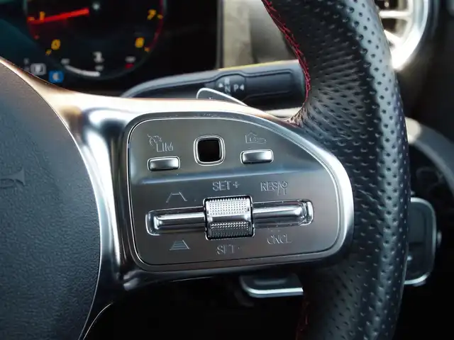 メルセデス・ベンツ Ｍ・ベンツ ＣＬＡ１８０ Sブレイク AMGライン 埼玉県 2022(令4)年 1.7万km コスモスブラック 1オーナー/ブラックハーフレザーシート/アダプティブクルーズコントロール/レーダーセーフティパッケージ/電動スライディングルーフ/CarPlay/パークセンサー/ブラインドスポットモニター/バックカメラ/純正ナビ/ドラレコ/ETC/シートヒーター/シートポジションメモリー機能