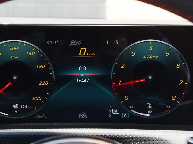 メルセデス・ベンツ Ｍ・ベンツ ＣＬＡ１８０ Sブレイク AMGライン 埼玉県 2022(令4)年 1.7万km コスモスブラック 1オーナー/ブラックハーフレザーシート/アダプティブクルーズコントロール/レーダーセーフティパッケージ/電動スライディングルーフ/CarPlay/パークセンサー/ブラインドスポットモニター/バックカメラ/純正ナビ/ドラレコ/ETC/シートヒーター/シートポジションメモリー機能