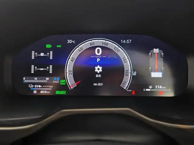 トヨタ ＲＡＶ４ ＰＨＶ Z 愛知県 2023(令5)年 4万km アティチュードブラックマイカ/プラチナホワイトパールマイカ ４WD/トヨタセーフティーセンス/・車線逸脱/・衝突軽減/・プリクラッシュ/・オートハイビーム/・アラウンドビューモニター/・レーダークルーズコントロール/純正ディスプレイナビ/・フルセグ/・Bluetooth/・Applecarplay/パワーバックドア/ステアリングヒーター/サンルーフ/デジタルインナーミラー/ステアリングリモコン/革巻きステアリング/レザーシート/パワーシート（D・N）/シートヒーター/エアシート/HUD/純正ドライブレコーダー/３Dフロアマット/エンケイAW