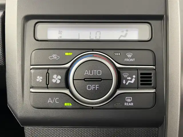 ダイハツ タフト G ターボ クロムベンチャー 愛知県 2022(令4)年 4.8万km サンドベージュメタリック スマートアシスト/　　・衝突警報機能/　　・衝突回避支援ブレーキ機能/　　・車線逸脱警報機能/　　・路側逸脱警報/　　・ふらつき警報/　　・アダプティブクルーズコントロール/　　・アダプティブドライビングハイビーム/　　・コーナーセンサー　/　　・パノラマモニター　/ディーラーオプション9インチナビ/　　CD/DVD/BT/フルセグ/ドライブレコーダー/ETC/革巻きステアリング/ステアリングリモコン/シートヒーター/ガラスルーフ/ルーフレール/純正LEDヘッドライト/フォグランプ/純正15インチアルミホイール