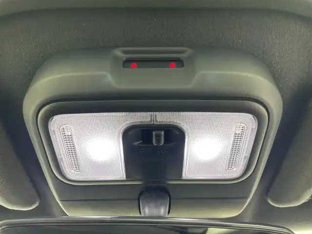 ダイハツ タフト G ターボ クロムベンチャー 愛知県 2022(令4)年 4.8万km サンドベージュメタリック スマートアシスト/　　・衝突警報機能/　　・衝突回避支援ブレーキ機能/　　・車線逸脱警報機能/　　・路側逸脱警報/　　・ふらつき警報/　　・アダプティブクルーズコントロール/　　・アダプティブドライビングハイビーム/　　・コーナーセンサー　/　　・パノラマモニター　/ディーラーオプション9インチナビ/　　CD/DVD/BT/フルセグ/ドライブレコーダー/ETC/革巻きステアリング/ステアリングリモコン/シートヒーター/ガラスルーフ/ルーフレール/純正LEDヘッドライト/フォグランプ/純正15インチアルミホイール