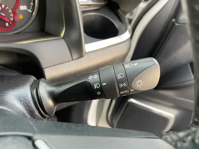 トヨタ アルファード S Cパッケージ 滋賀県 2018(平30)年 6.6万km ホワイトパールクリスタルシャイン 純正10インチナビ/【Bluetooth/CD/DVD/フルセグTV/HDMI/USB】/純正フリップダウンモニター/トヨタセーフティセンス/・プリクラッシュセーフティ/・レーンディパーチャーアラート/・レーダークルーズコントロール/・オートマチックハイビーム/バックカメラ/クリアランスソナー/ブラインドスポットモニター/両側パワースライドドア/F/S/Rモデリスタエアロ/LEDヘッドライト/レザーシート/D/Nパワーシート/D/Nシートヒーター/D/Nシートベンチレーション/二列目パワーリクライニング/N席/二列目パワーオットマン/ステアリングヒーター/パワーバックドア/前後ドライブレコーダー/ビルトインETC/電動パーキングブレーキ/オートブレーキホールド/プッシュスタート/スマートキー/ステアリングリモコン