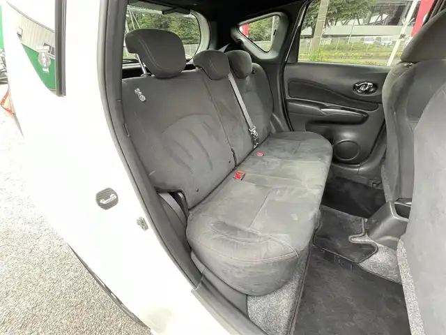 日産 ノート e－パワー ニスモ 千葉県 2017(平29)年 5万km ブリリアントホワイトパール エマージェンシーブレーキ/アラウンドビューモニター/インテリジェントルームミラー/純正SDナビ【MM516D-W】/・CD/DVD/Blu-ray/MSV/Bluetooth/フルセグ/インテリジェントキー/前後コーナーセンサー/純正ドライブレコーダー/ETC/純正16インチアルミホイール/純正LEDヘッドライト/フォグランプ/車線逸脱警報