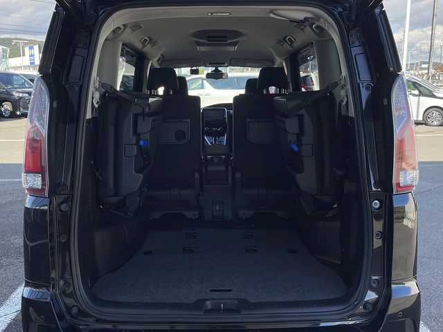 日産 セレナ ハイウェイスター Vセレクション 道東・釧路十勝 2018(平30)年 8.6万km ダイヤモンドブラック ・４WD/・純正9インチナビ/　（CD　DVD　AM　FM　BT　USB　AUX）/・純正フリップダウンモニター/・アラウンドビューモニター/・両側パワースライドドア/・ハンズフリーオートスライドドア/・クルーズコントロール/・エマージェンシーブレーキ/・前方ドライブレコーダー/・アイドリングストップ/・前後コーナーセンサー/・LEDライト/・サンシェード/・スマートキー/・プッシュスタート