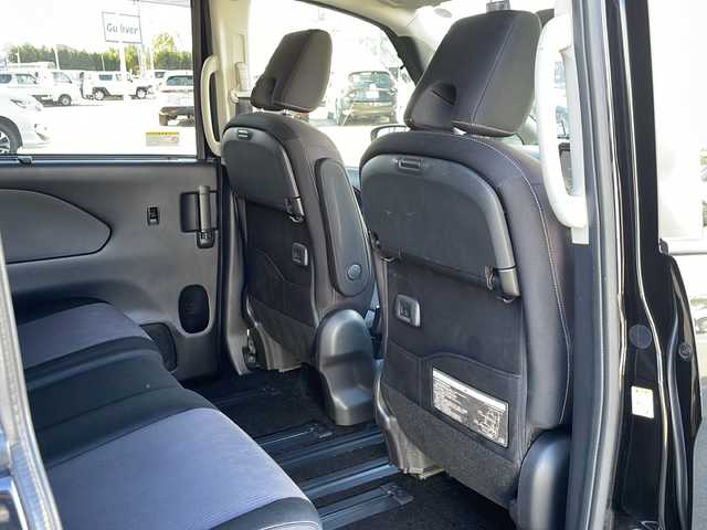 日産 セレナ ハイウェイスター Vセレクション 道東・釧路十勝 2018(平30)年 8.6万km ダイヤモンドブラック ・４WD/・純正9インチナビ/　（CD　DVD　AM　FM　BT　USB　AUX）/・純正フリップダウンモニター/・アラウンドビューモニター/・両側パワースライドドア/・ハンズフリーオートスライドドア/・クルーズコントロール/・エマージェンシーブレーキ/・前方ドライブレコーダー/・アイドリングストップ/・前後コーナーセンサー/・LEDライト/・サンシェード/・スマートキー/・プッシュスタート