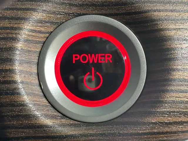 ホンダ フリード＋ ハイブリット クロスター ホンダセンシング 神奈川県 2020(令2)年 2.4万km スーパープラチナグレーメタリック 社外8インチナビ　(AVIC-RL811)/CD/DVD/FM/AM/フルセグTV/Bluetooth/iPod/バックカメラ　/両側パワースライドドア　/ホンダセンシング　/-CMBS　/-アダプティブクルーズコントロール　/-LKAS　/-路外逸脱抑制機能　/-誤発信抑制機能　/-先行車発進お知らせ機能　/-標識認識機能　/社外ドラレコ　/シルバールーフレール　/革巻きステアリング　/革巻きステアリング　/ステアリングスイッチ　/ETC　/ハーフレザー　