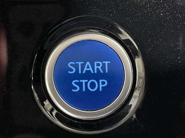 日産 セレナ e－パワー ハイウェイスター V 神奈川県 2018(平30)年 6.4万km ブリリアントシルバー プロパイロット/純正8型ナビ【MM517D-L】/・BT/フルセグTV/CD/DVD/BD/USB//AUX/アラウンドビューモニター/純正フリップダウンモニター/インテリジェントルームミラー/両側電動スライドドア/ハンズフリー/革巻きステアリング/ステアリングスイッチ/ステアリングヒーター/Autoライト/シートヒーター(D/N)/ETC/ドライブレコーダー/LEDヘッドライト/フォグランプ/インテリジェントキー/スペアキー/プッシュスタートボタン/2列目サンシェード/前後ソナー/純正15インチアルミホイール/純正フロアマット