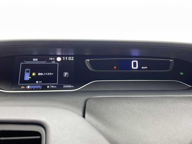 日産 セレナ ハイウェイスター V 千葉県 2022(令4)年 3.1万km ダークメタルグレー/ダイヤモンドブラック プロパイロット/エマージェンシーブレーキ/レーダークルーズコントロール/車線逸脱防止装置/踏み間違え防止/両側パワースライドドア/デジタルインナーミラー/純正SDナビ/フルセグテレビ/Bluetooth/フリップダウンモニター/ドライブレコーダー（前後）/ETC/純正フロアマット/純正ドアバイザー