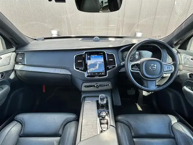 ボルボ ＸＣ９０ B6 AWD インスクリプション 長野県 2020(令2)年 4万km グレーⅡ エアサス装着車 /パノラマサンルーフ /HUD /Bowers＆Wilkinsサウンド /CarPlay /ブルー系レザーシート /ベンチレーション /シートヒーター /クリスタルシフトノブ /ステアリングヒーター /PWバックドア /純正ナビ /360°カメラ