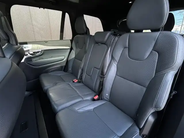 ボルボ ＸＣ９０ B6 AWD インスクリプション 長野県 2020(令2)年 4万km グレーⅡ エアサス装着車 /パノラマサンルーフ /HUD /Bowers＆Wilkinsサウンド /CarPlay /ブルー系レザーシート /ベンチレーション /シートヒーター /クリスタルシフトノブ /ステアリングヒーター /PWバックドア /純正ナビ /360°カメラ